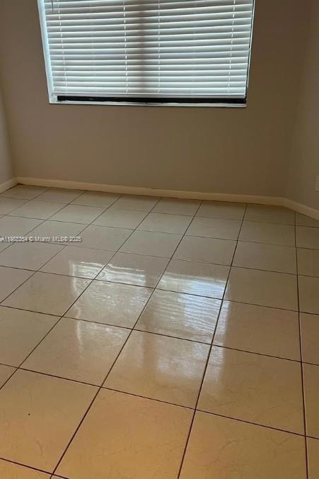 212 Lake Pointe Dr unit 205, Oakland Park, FL 33309 - photo 5