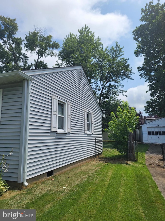 226 Adams Ave, Barrington, NJ 08007 - photo 4