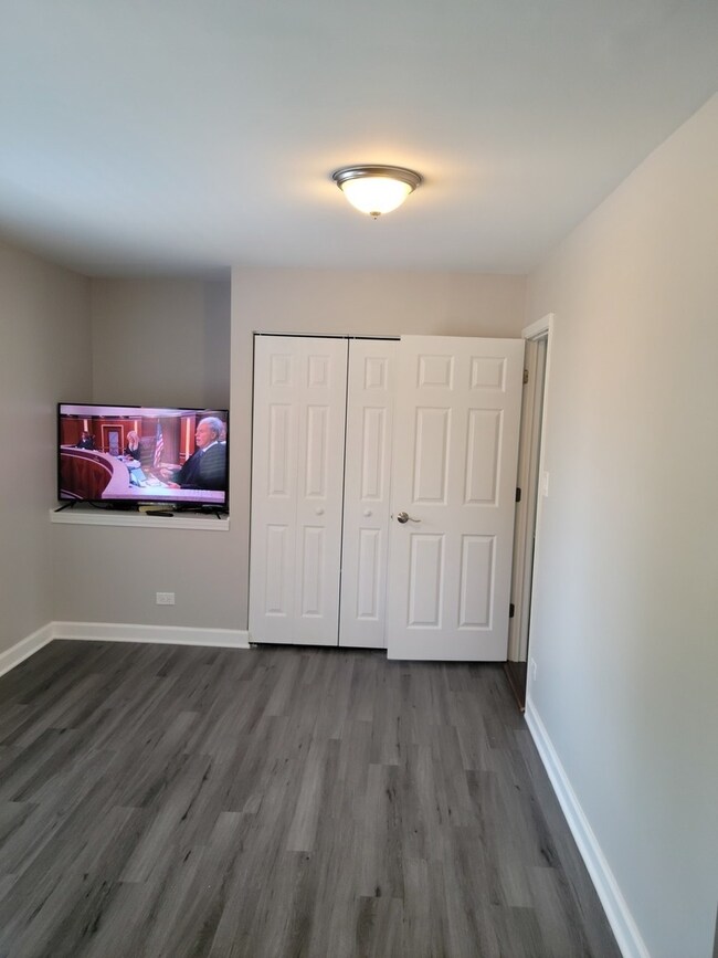 17780 Arlington Dr, Country Club Hills, IL 60478 - photo 5