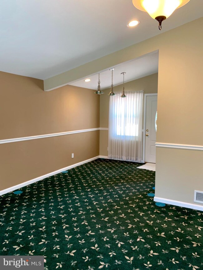 13007 Matey Rd, Silver Spring, MD 20906 - photo 5