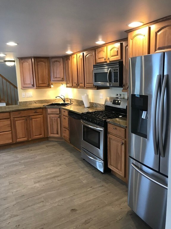 246 Providence Rd, South Grafton, MA 01560 - photo 7