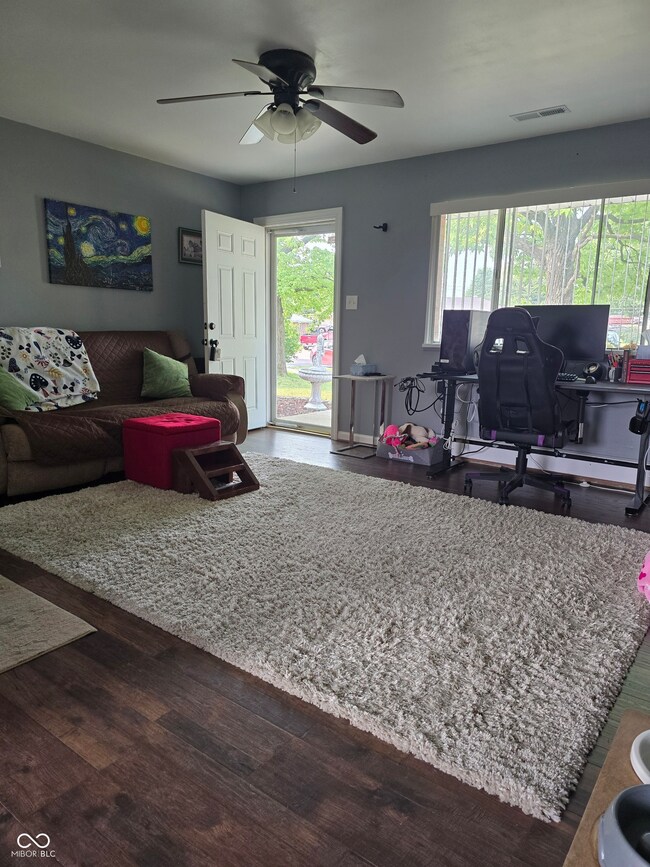 706 Bobs Ct, Beech Grove, IN 46107 - photo 7