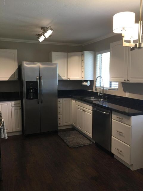 9815 N 5th Ave, Phoenix, AZ 85021 - photo 4