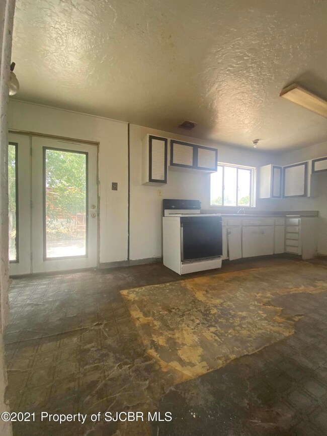 xYwjtR46RmSxsY5xXAqCcg