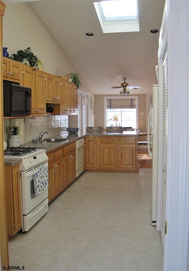 128 Colwick Dr, Somers Point, NJ 08244 - photo 6