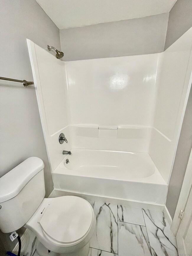 92 W Main St unit 2, Vernon, CT 06066 - photo 7