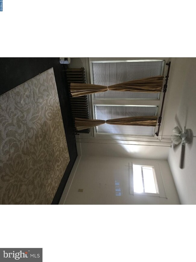 724 Ash Ave, Darby, PA 19023 - photo 3