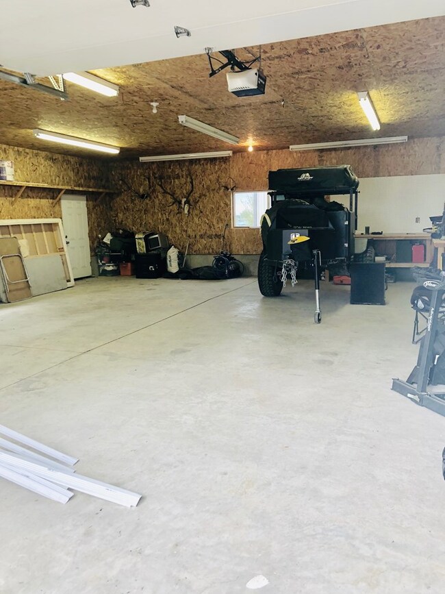 163 W 350 N, Blackfoot, ID 83221 - photo 4