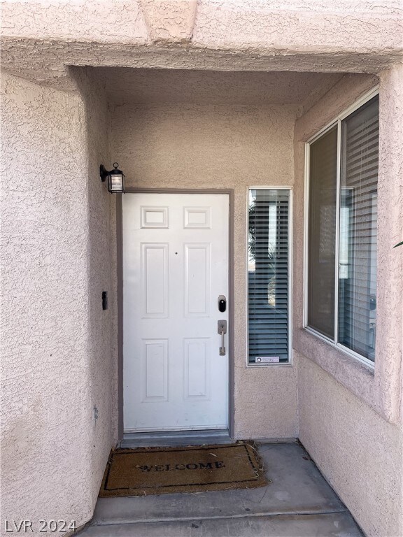 10281 Bentley Oaks Ave, Las Vegas, NV 89135 - photo 3