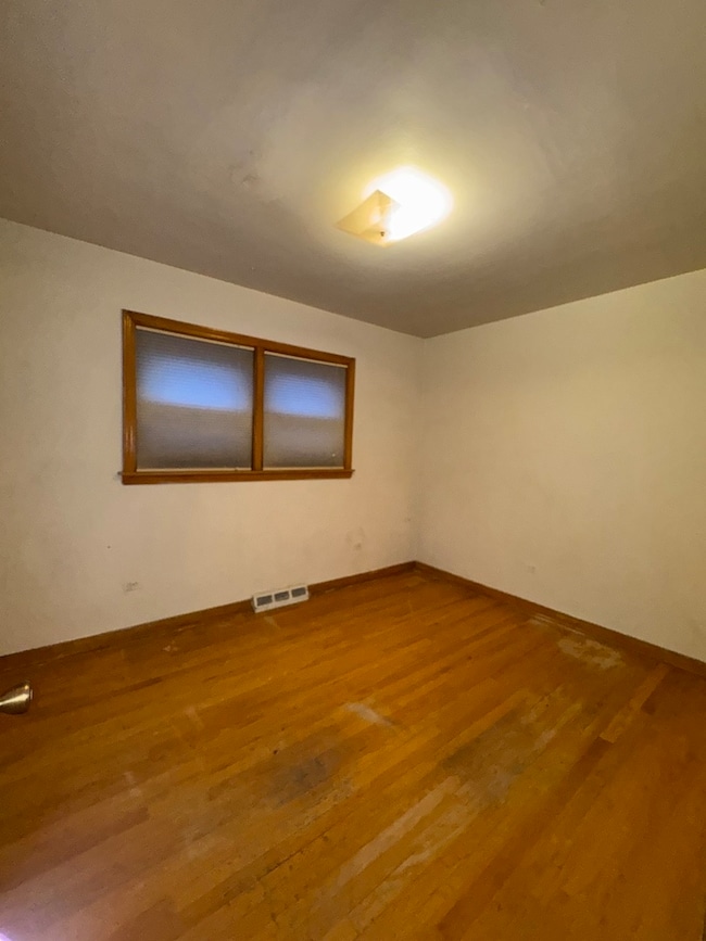 5220 S Central Ave, Chicago, IL 60638 - photo 7