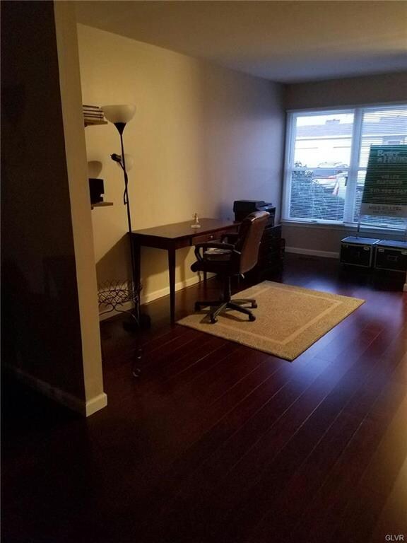 305 Surrey Place, Macungie, PA 18062 - photo 3