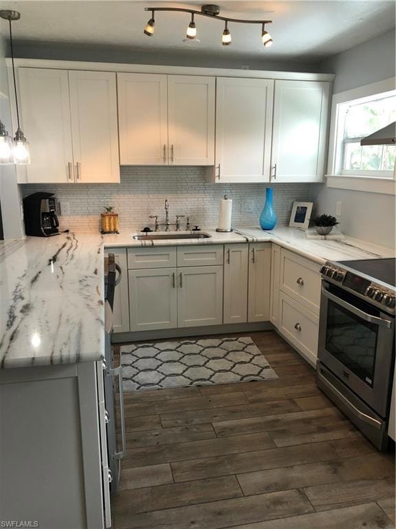 981 8th Terrace N, Naples, FL 34102 - photo 3