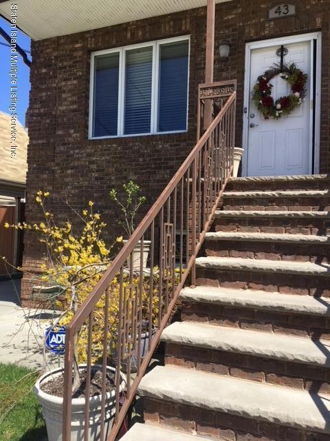 43 Wheeler Ave, Staten Island, NY 10314 - photo 2