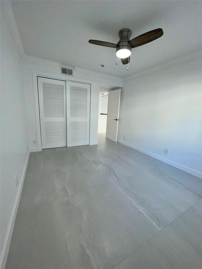 1515 E Broward Blvd unit 124, Fort Lauderdale, FL 33301 - photo 2