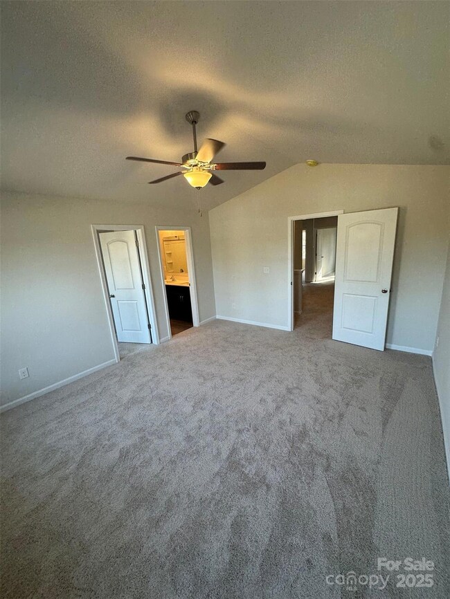 1303 Dodd St, Shelby, NC 28152 - photo 5