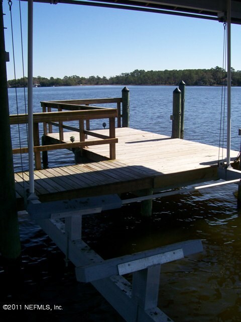 2852 Broward Rd, Jacksonville, FL 32218 - photo 2