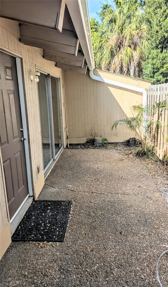 500 N Jefferson Ave unit 2, Sarasota, FL 34237 - photo 2