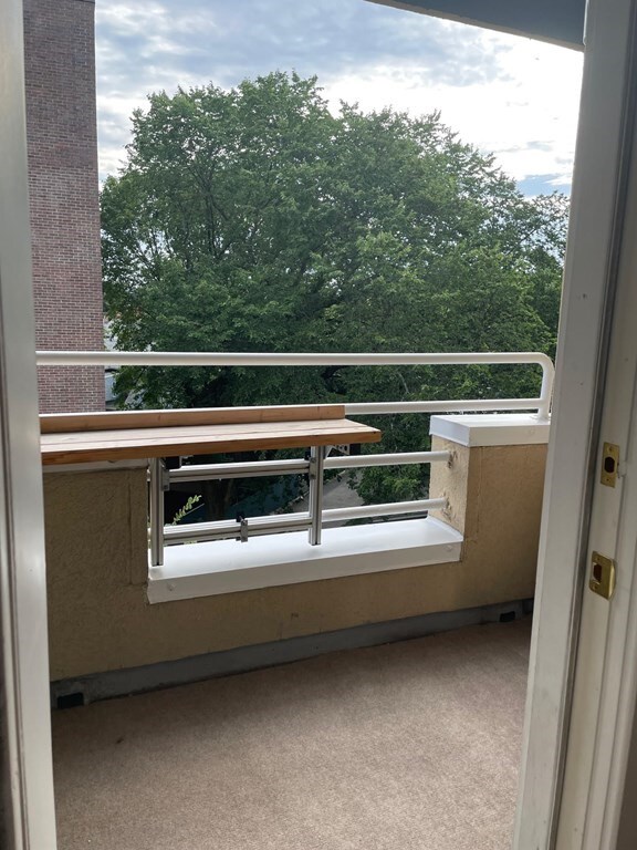 332 Franklin St unit 502, Cambridge, MA 02139 - photo 3