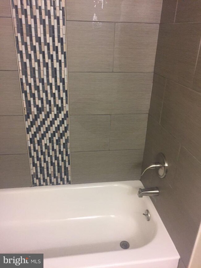 2204 Oregon Ave, Hyattsville, MD 20785 - photo 3