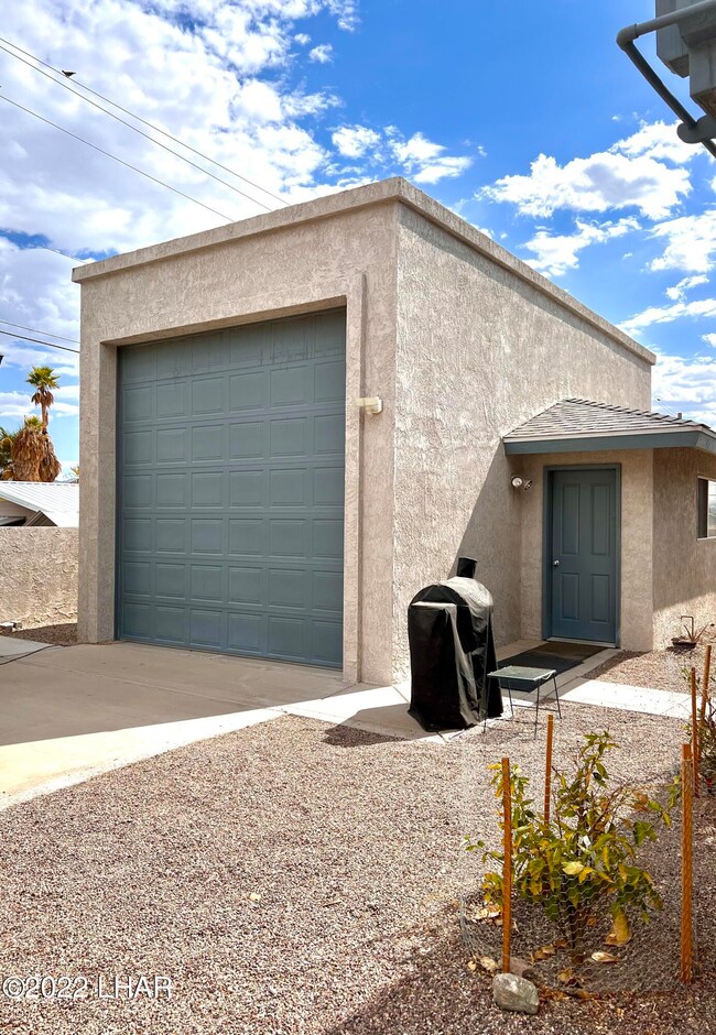 1758 Cliffrose Dr, Lake Havasu City, AZ 86403 - photo 2