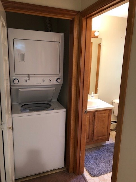 26 Woodsview Ln unit 3, Lincoln, NH 03251 - photo 5