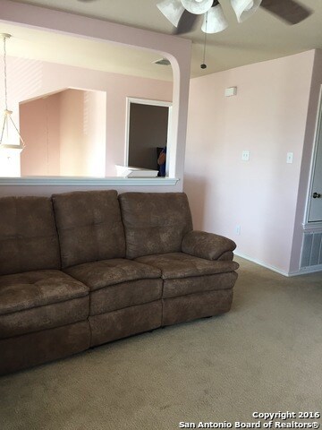 10010 Chariot Trail, San Antonio, TX 78254 - photo 5