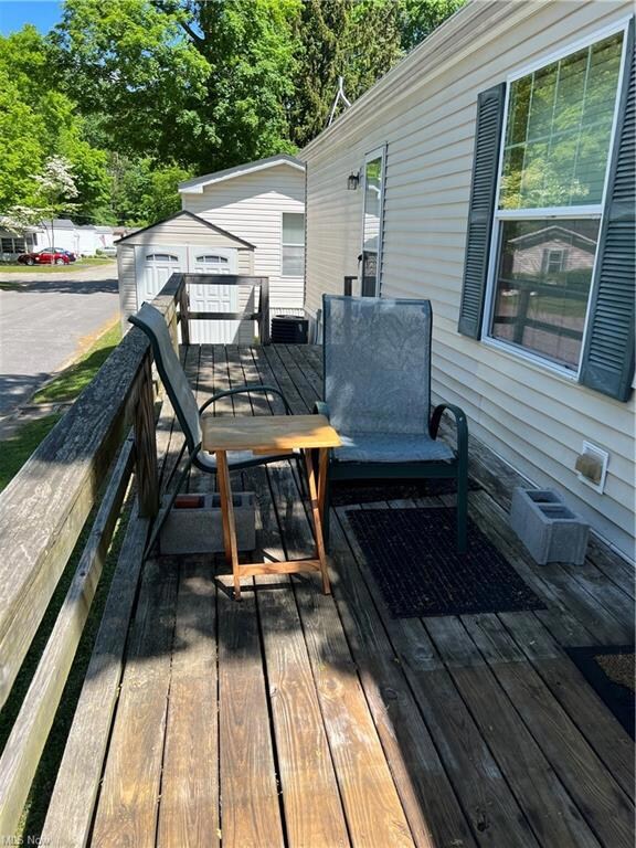 Large deck for entertaining