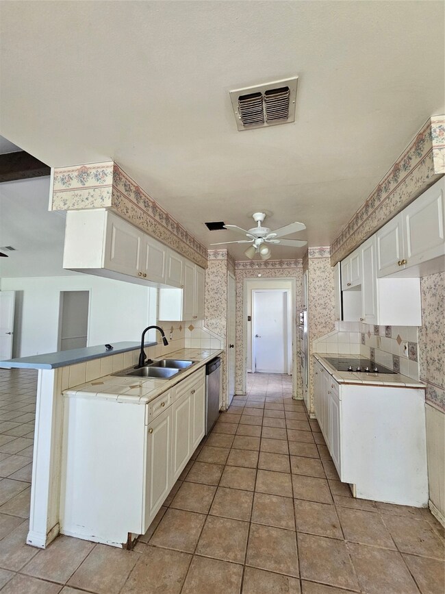 7214 Shady Moss Ln, Houston, TX 77040 - photo 4