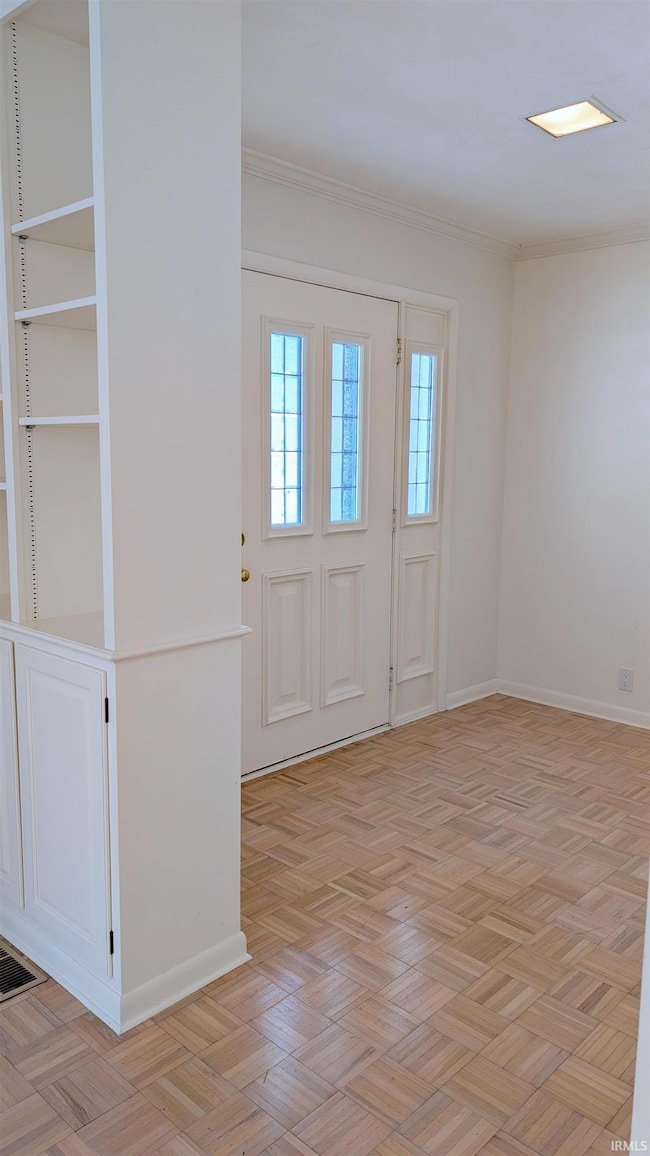 930 Elm Dr, Bluffton, IN 46714 - photo 5