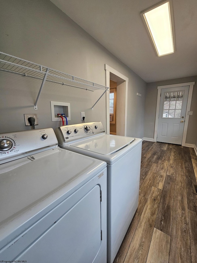 1308 Montrose St, Morgantown, WV 26505 - photo 7