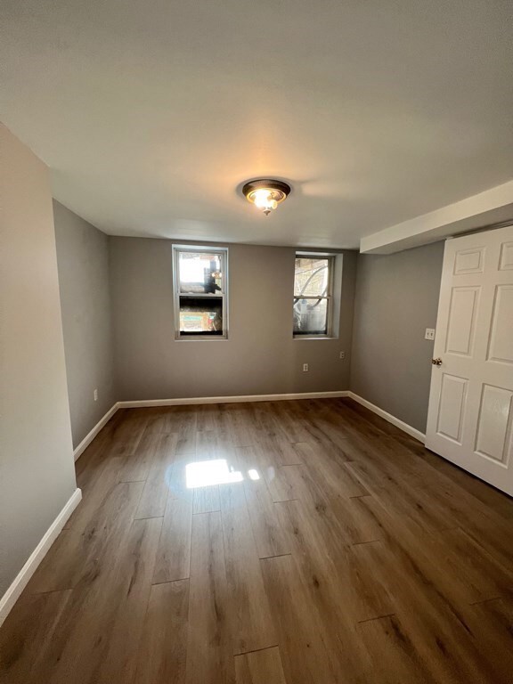 591 E 5th St unit 1, Boston, MA 02127 - photo 5