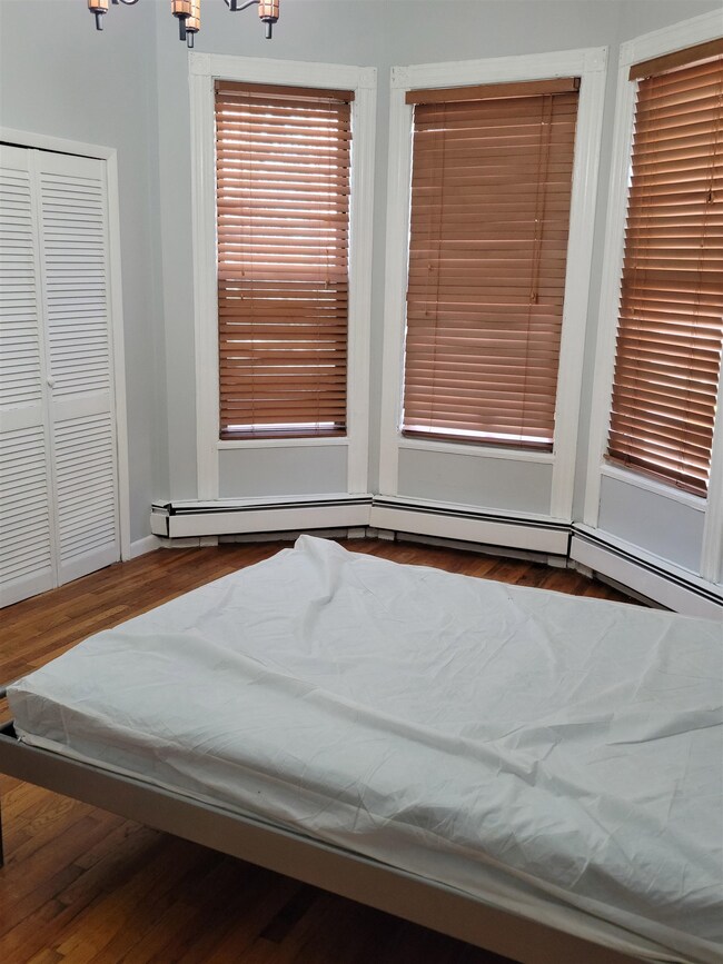 293 Magnolia Ave unit 1, Jersey City, NJ 07306 - photo 2