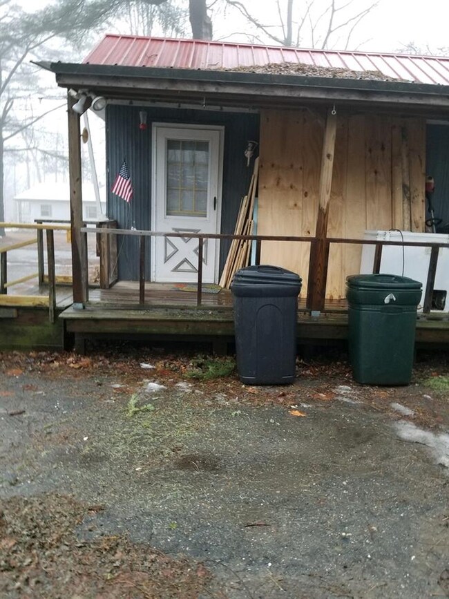 18 Lower Landing Park, Charlestown, NH 03603 - photo 3