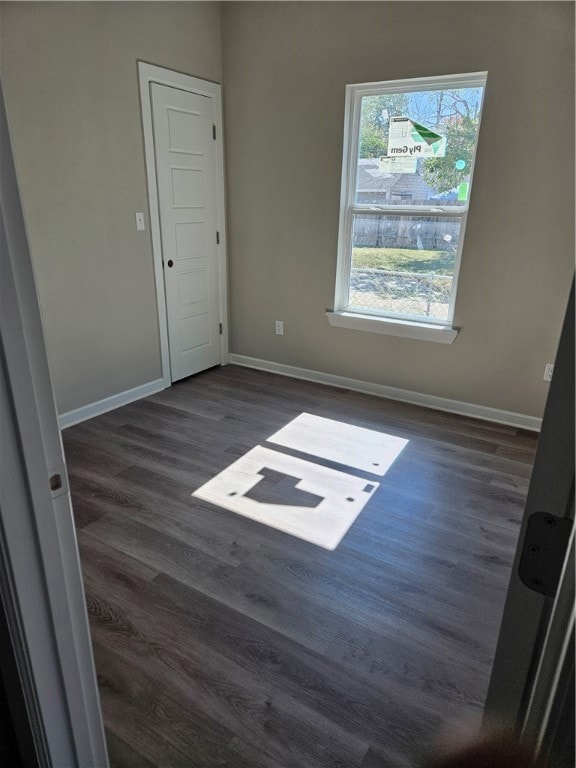 4446 Carlton St, Corpus Christi, TX 78415 - photo 4