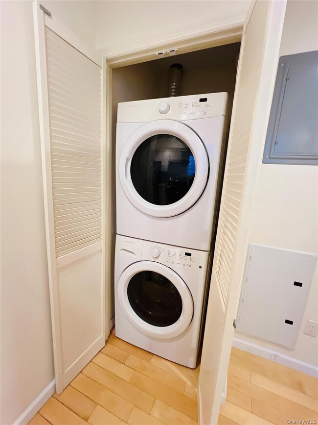 143-28 41st Ave unit 6, Flushing, NY 11355 - photo 5