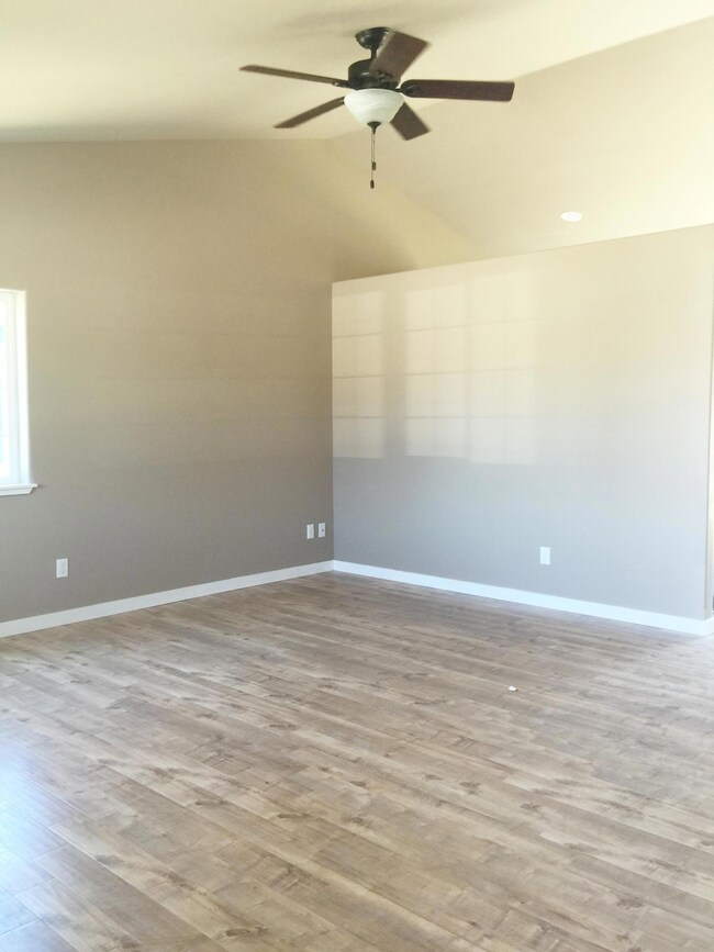 Living Room - Main level<|><|>