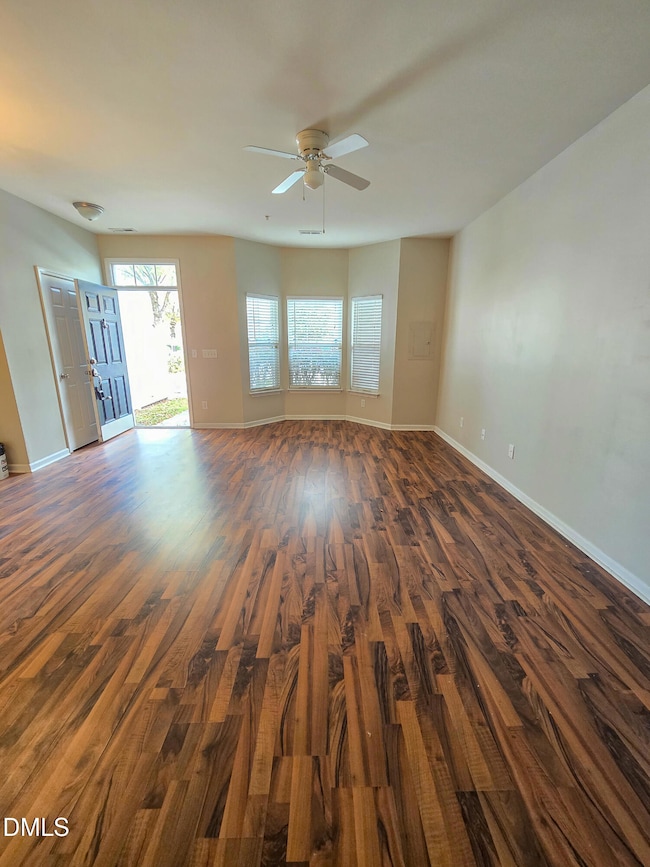 8641 Neuse Club Ln, Raleigh, NC 27616 - photo 5