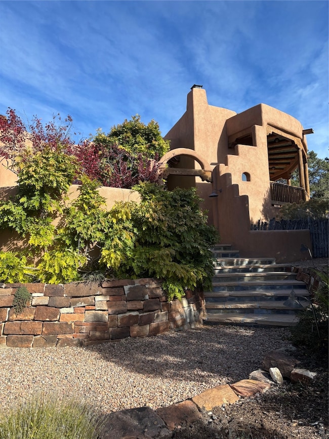 2109 Senda de Daniel, Santa Fe, NM 87501 - photo 4