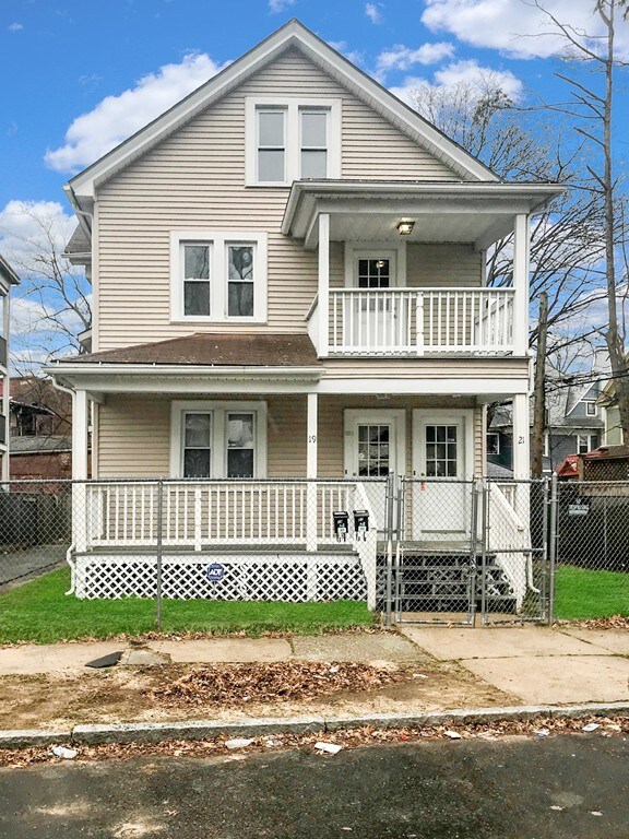 19 Belmont Place unit 21, Springfield, MA 01108 - photo 2