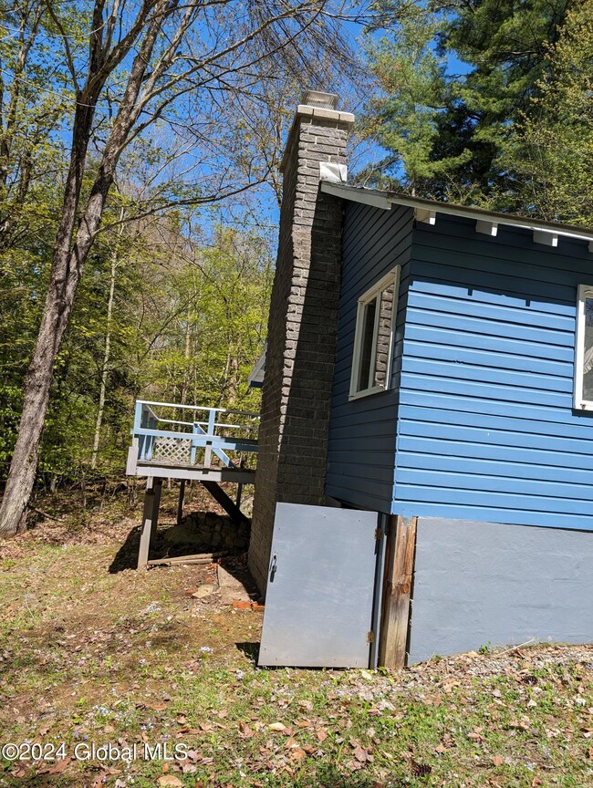 3 High Pointe Rd W, Corinth, NY 12822 - photo 2