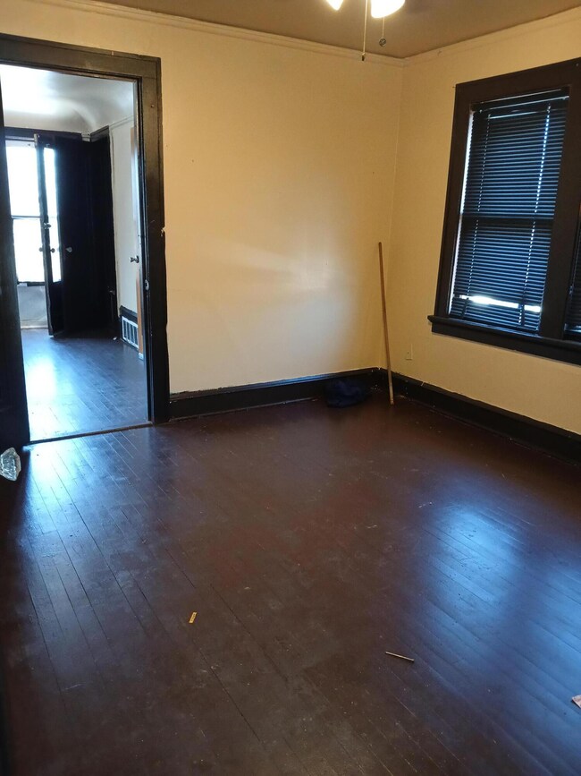 3918 N 24th St unit 3920, Milwaukee, WI 53206 - photo 6