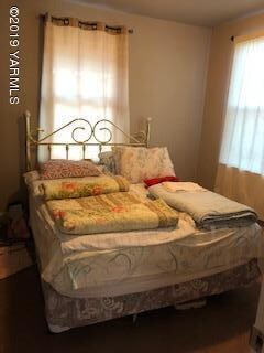 Main bed