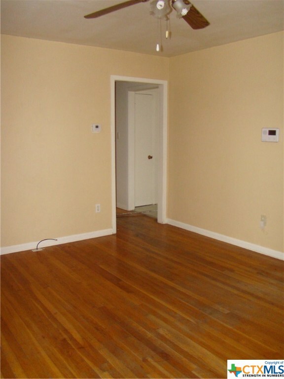 518 Bowden Ave, Copperas Cove, TX 76522 - photo 4