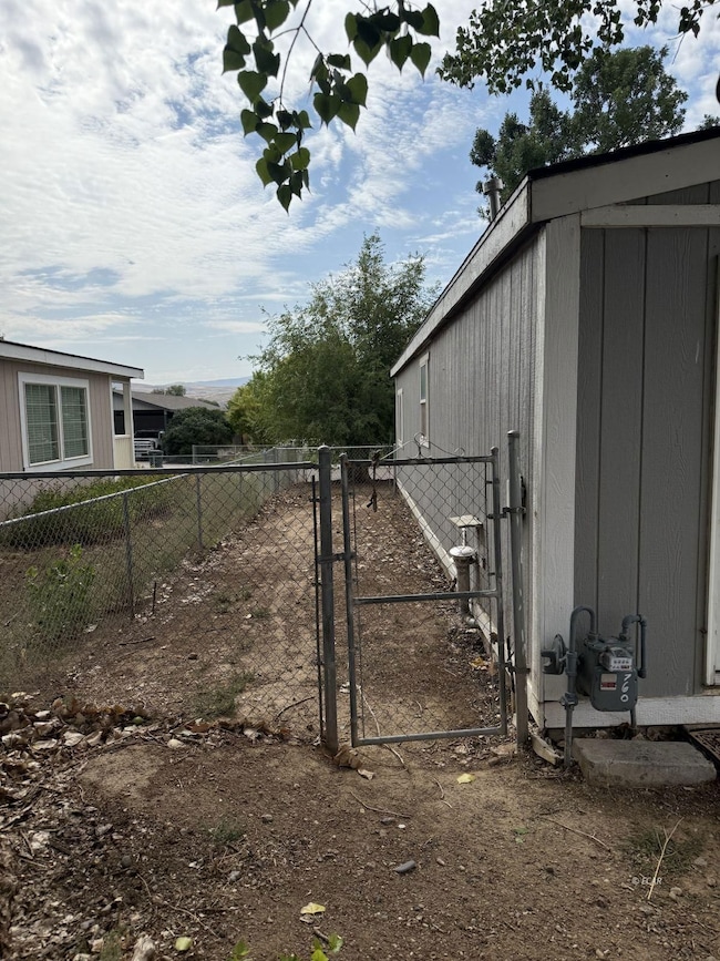 714 Fir St, Carlin, NV 89822 - photo 6