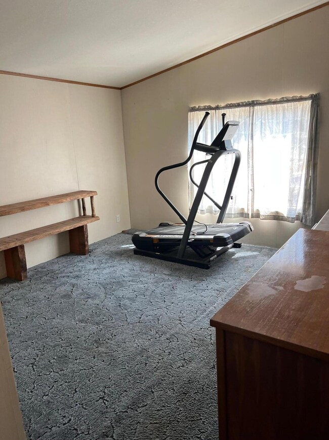 65709 93rd St, Bend, OR 97701 - photo 5