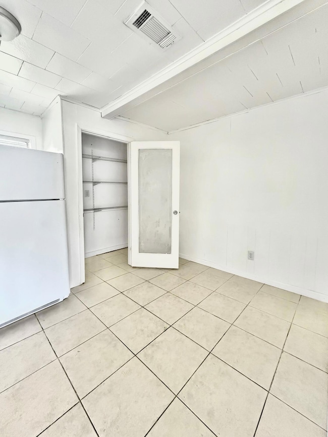 4549 Main (4)
