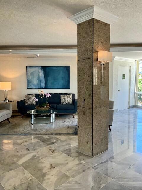 La Bonne Vie unit 7150, Palm Beach, FL 33480 - photo 4