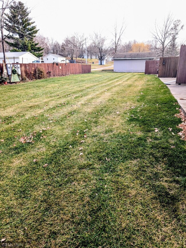 434 4th St S unit 1, Long Prairie, MN 56347 - photo 5