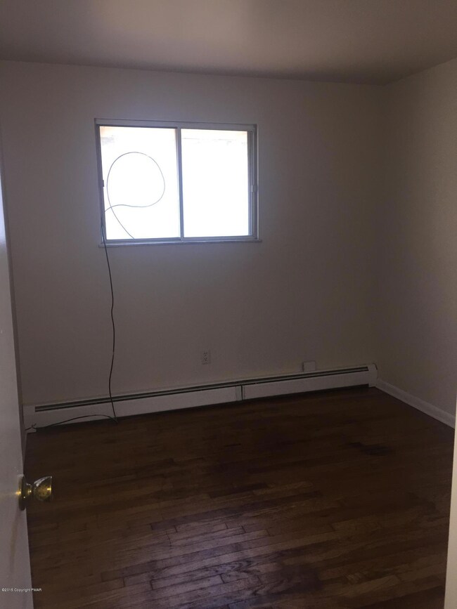 496 Mill Creek Rd, East Stroudsburg, PA 18301 - photo 6