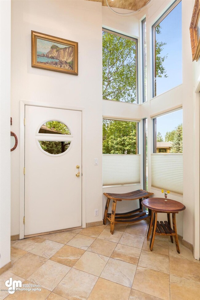 4733 Pavalof St, Anchorage, AK 99507 - photo 3